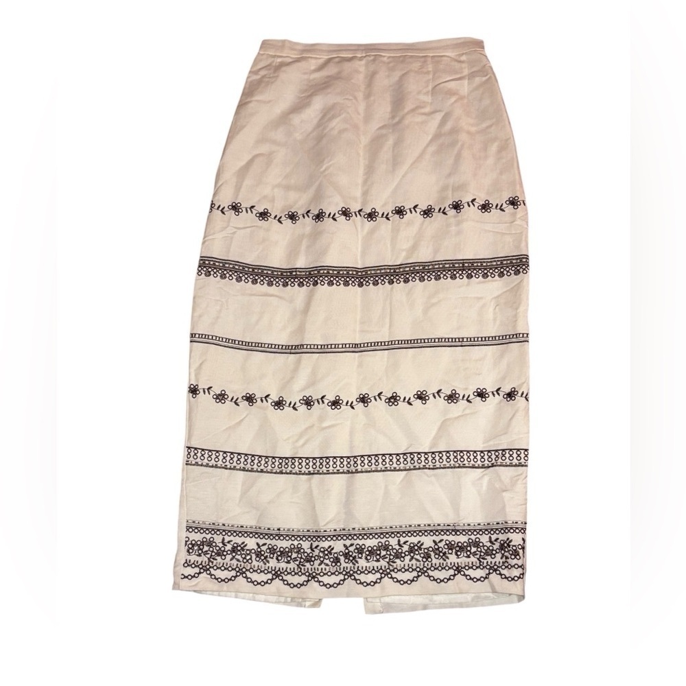Chic Cream and Black Patterned Midi Skirt